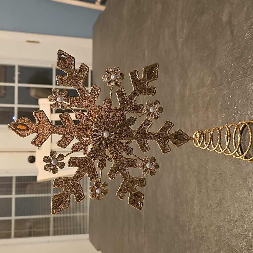 Gold Snowflake Tree Topper With Pearl Accents